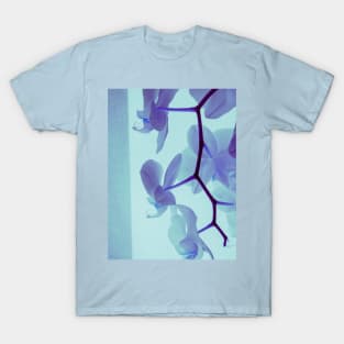 Orchid branch cool blue T-Shirt